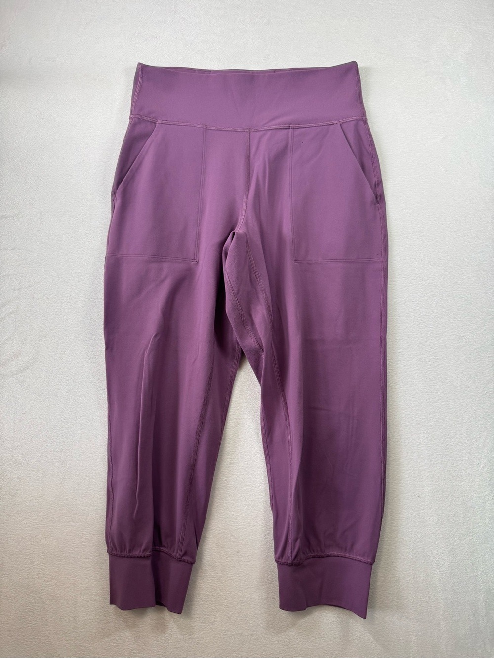 lululemon athletica lululemon Align™ High-Rise Jogger Crop size 6